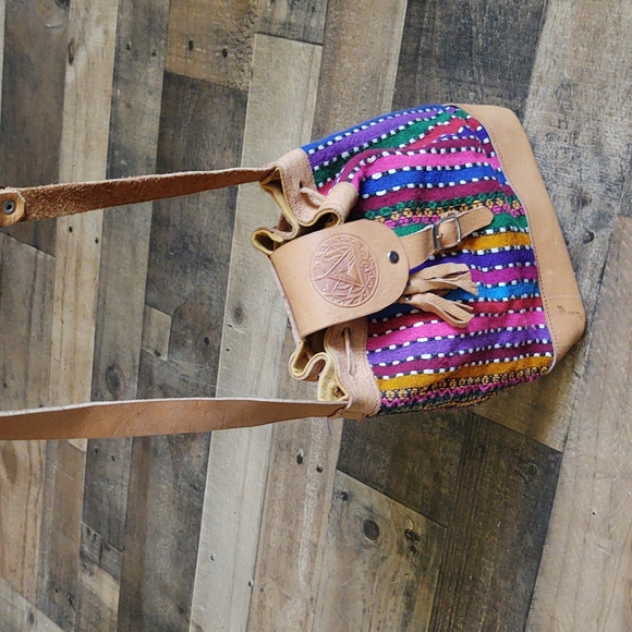 Vintage Boho Festival Gutalmalen Artisan Drawstring embroidered Crossbody Bag - Picture 10 of 13